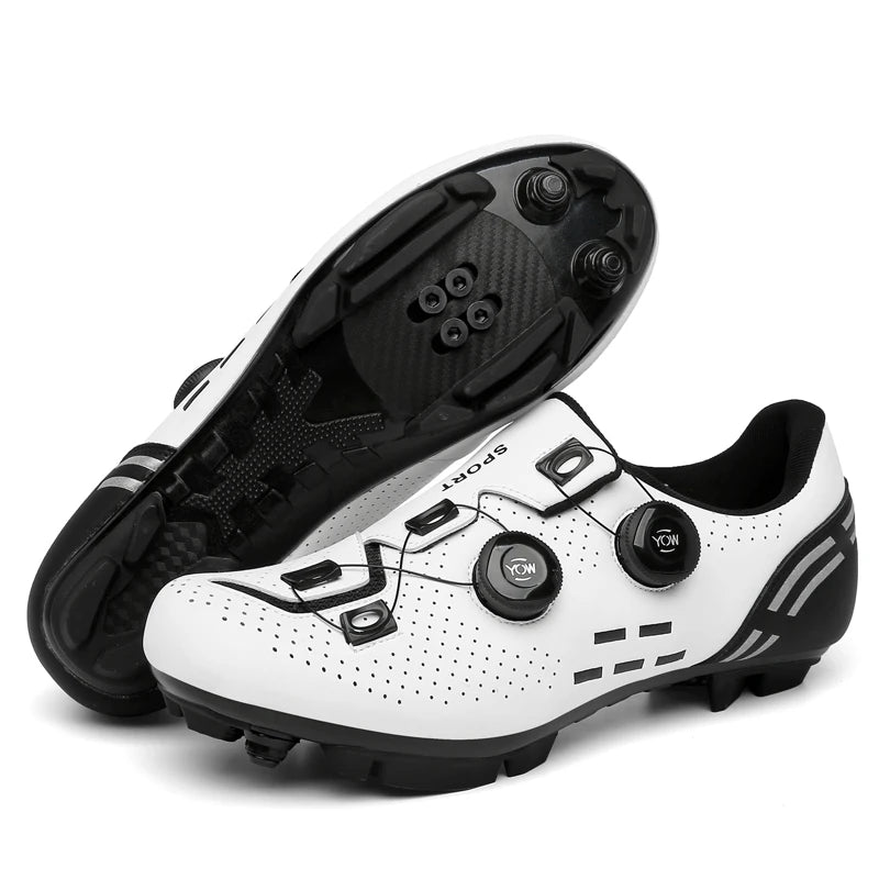 Sapatilha de ciclismo com travas, esportiva e de carbono