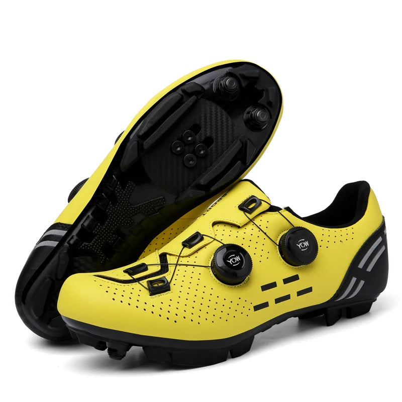 Sapatilha de ciclismo com travas, esportiva e de carbono