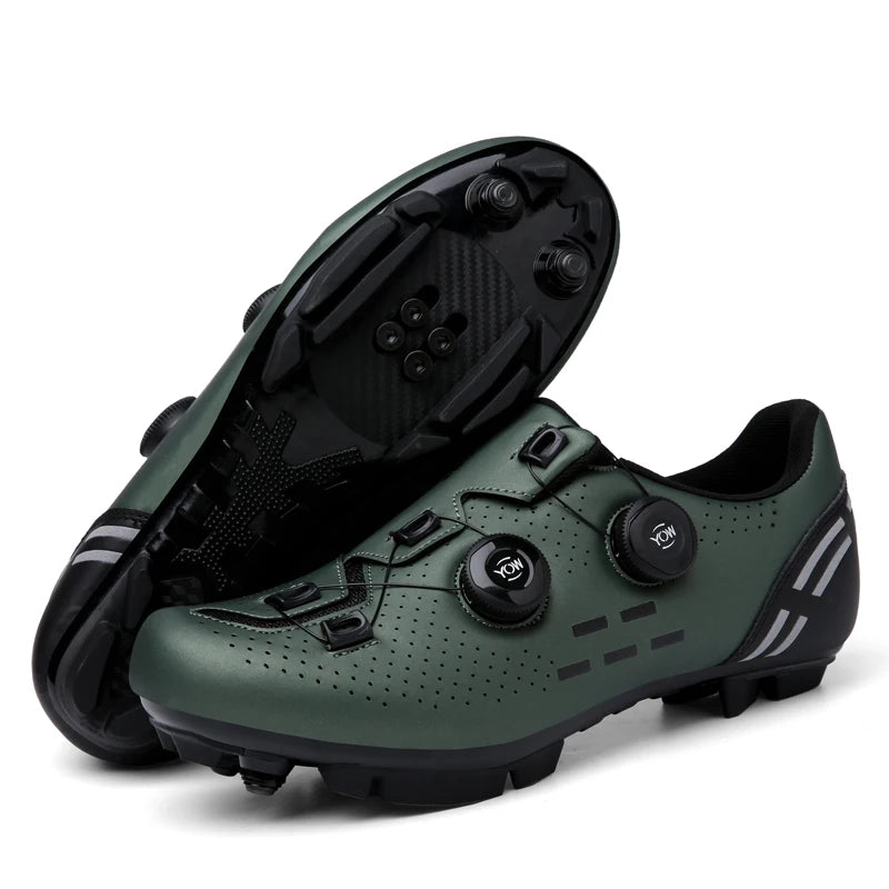 Sapatilha de ciclismo com travas, esportiva e de carbono