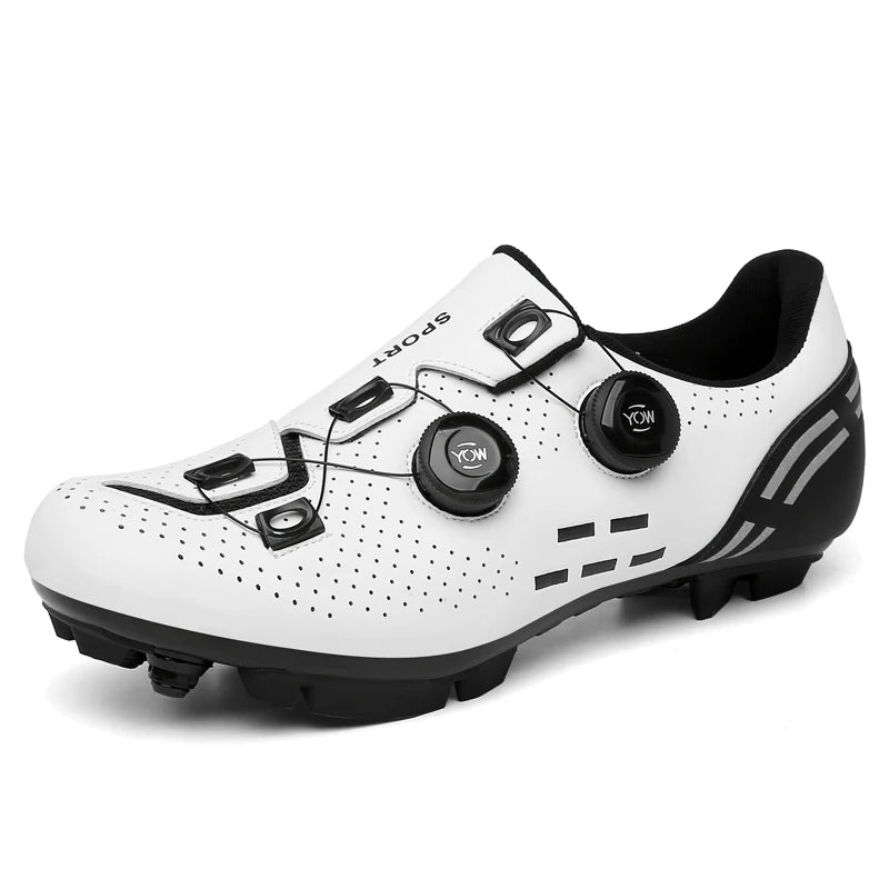 Sapatilha de ciclismo com travas, esportiva e de carbono